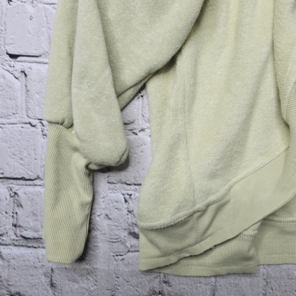 C&C California Alfalfa Green Soft Fuzzy Open Cardigan Sweater NWT Size Large - Picture 5 of 11